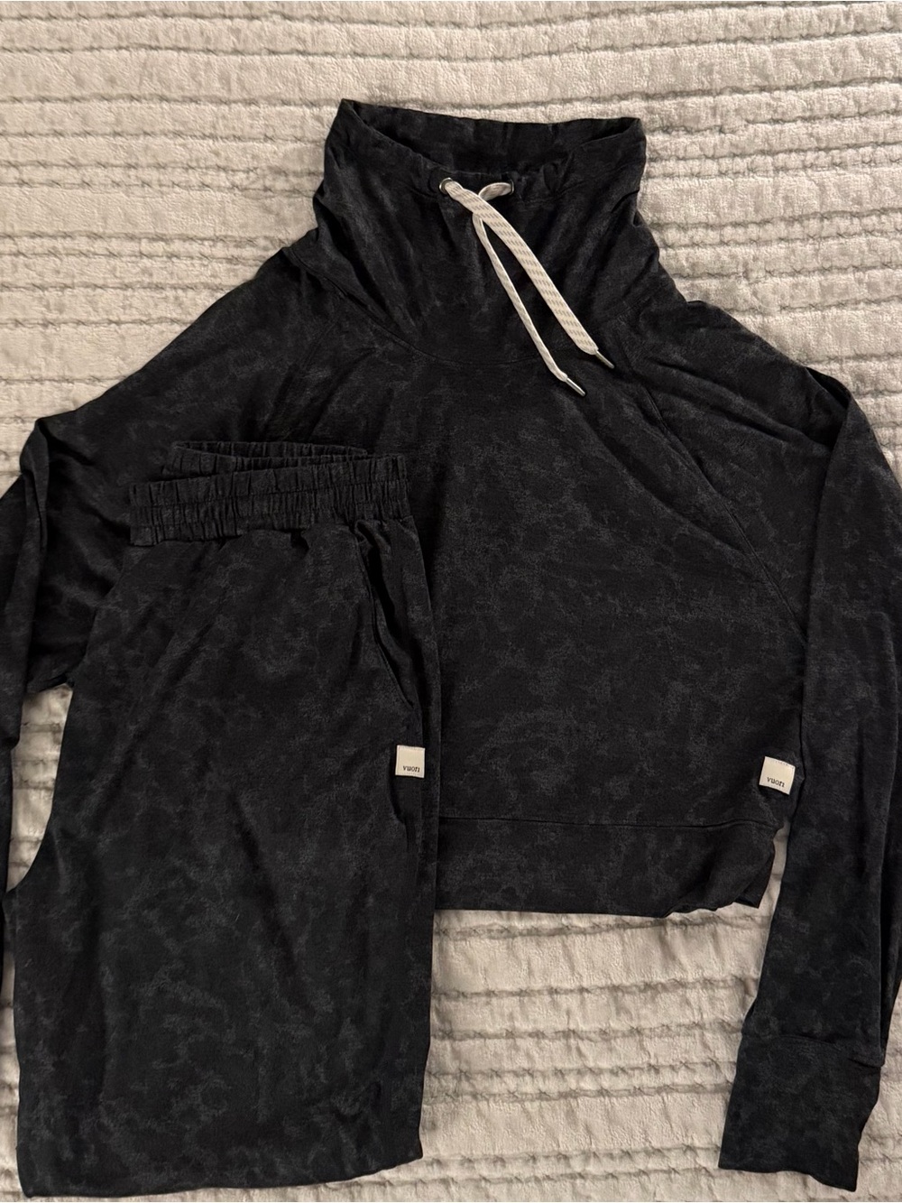 VUORI’S DreamKnit Collection Black Camo